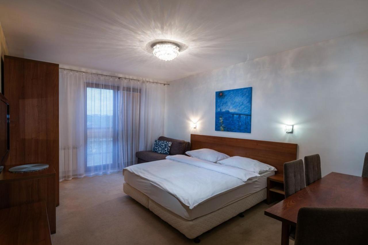 Jointatry Sk - Tatragolf Apartment เวลคา ลอมนิตซา ภายนอก รูปภาพ